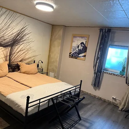 Schwalbe * Hagen (Sundern)